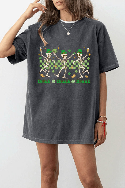 Funny Drinking Irish Skeletons St Patrick's Day t-Shirt